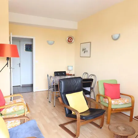 Royan, 3 Pieces, 4 Personnes - Fr-1-738-5 Apartment Royan
