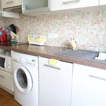 Royan, 3 Pieces, 4 Personnes - Fr-1-738-5 Apartment *